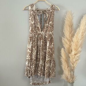 House of Harlow 1960 Cream and Brown Leaf Print Backless Linen Blend Dress